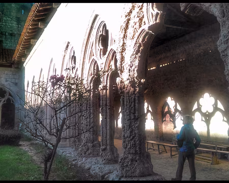 Gers (63) Le cloître a brûlé