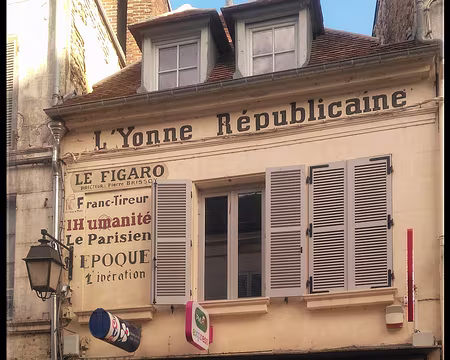 Tonnerre (15) presse