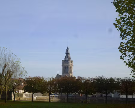 P1060112 Eglise St-Pierre-St-Paul, XIIIè-XVIè s., l'impressionnant clocher date de 1885, Viarmes