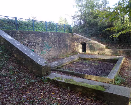 P1060128 Fontaine au leu, St-Martin-du-Tertre. Merci à Michel.
