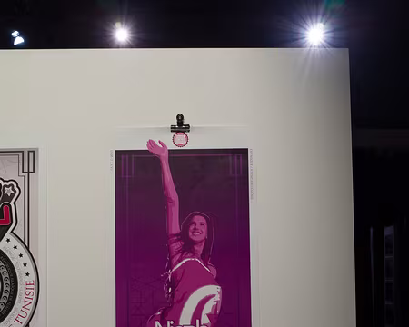 2017_12_06_12-16-35 Niqab ni soumise (voir lla presse en ligne sur cette exposition en 2012 en Tunisie)