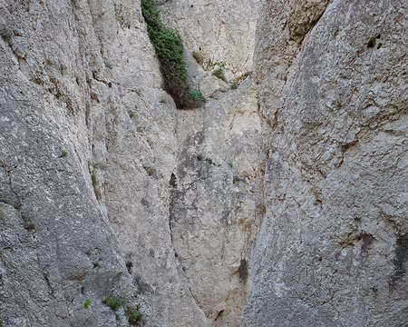 2017_12_07_11-52-18 La mer gronde en bas du vallon de l'Oule