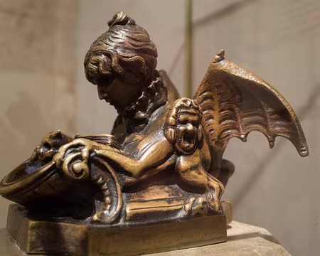 2017_12_20_16-37-33 Sarah Bernhardt, Autoportrait en chauve-souris, encrier (vers 1880)