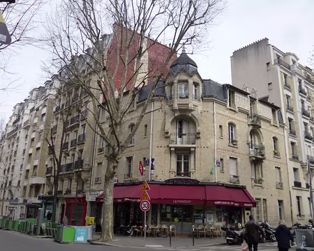 P1060904 Rue des Pyrénées