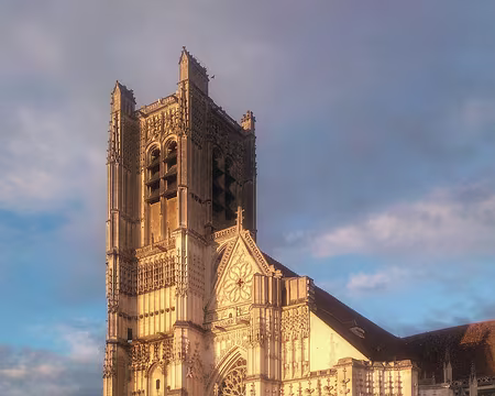 030 Cathédrale St Pierre