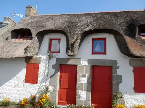 Hélène Hélène B, détail sortie