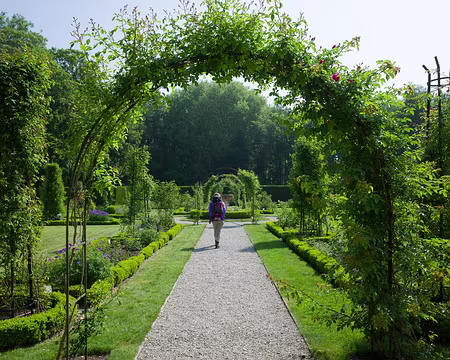 2018_05_20-11_14_05 Roseraie de Chaalis