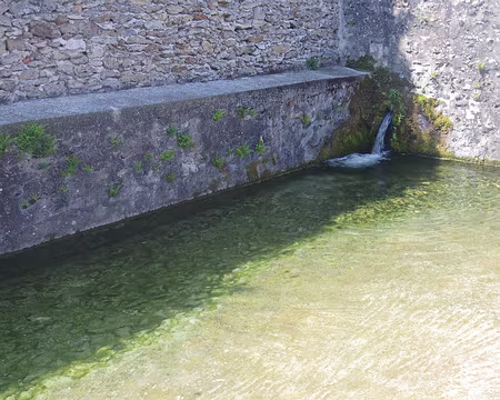 Ancien lavoir à Saint-Germain-sous-Doue Ancien lavoir à Saint-Germain-sous-Doue