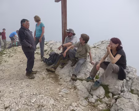 P1260325 Rencontre au sommet (avec Claude L. organisateur)