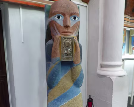 P1260343 Eglise de St Hugues : Arcabas