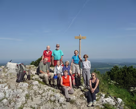 P1090093 Crêt de la Neige 1720 m, point culminant de la chaîne du Jura