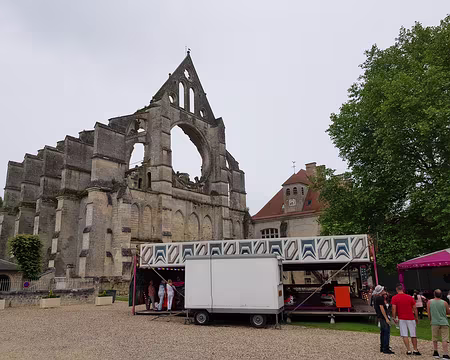 20180610_173129 Foire et abbatiale de Longpont