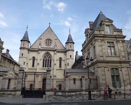 P1080031 Eglise St-Martin-des-Champs (XIè-XIIIè s.) au sein du Conservatoire national des Arts et Métiers