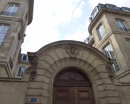 P1080038 Hôtel de Montmor, XVIIè s.