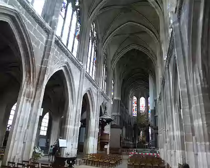 P1080046 Nef de l'Eglise Saint-Merri, XVIè s...