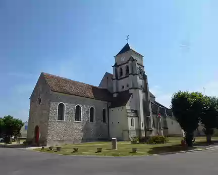 P1080011 Eglise Saint-Rémi, tour romane, XIIè s., choeur gothique, XIIIè-XVIè s., Congis-sur-Thérouanne