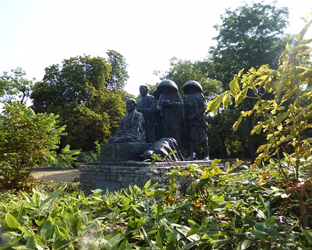 P1080078 Les Pèlerins des nuages et de l'eau (1971) par l'artiste japonais Torao Yazaki (1904-1988)