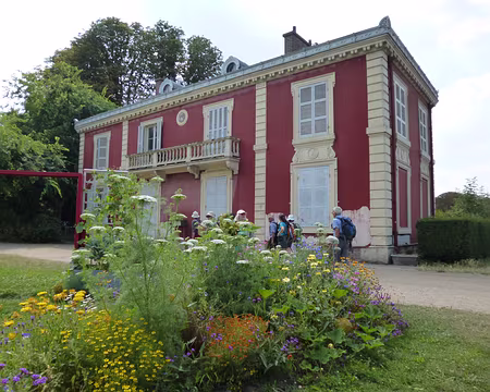 P1080103 Ancienne maison de garde du bois de Vincennes