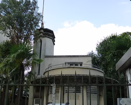 P1080107 L'ancien office de tourisme de Vincennes inauguré en 1937 inspiré du style 