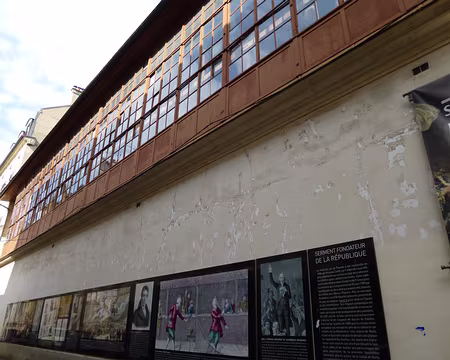 P1070950 Salle du Jeu de Paume