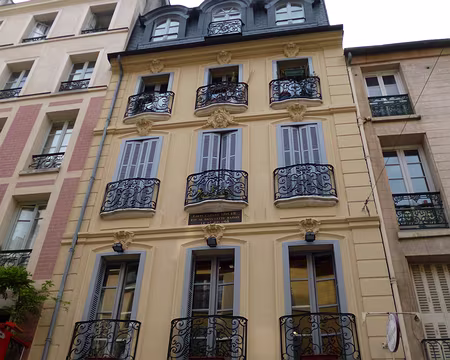 P1070954 Louis Lazare Hoche est né dans cette maison en 1768