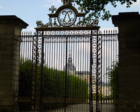 P1070987 Potager du Roi et l'Eglise Saint-Louis. Merci à Marylise