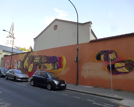 P1080433 Rue Lahire, compagnon d'armes de Jeanne d'Arc, oeuvre de Inti, Sudaka