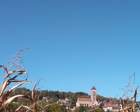 19 Eglise de Champagne sur Oise et son élégant clocher gothique