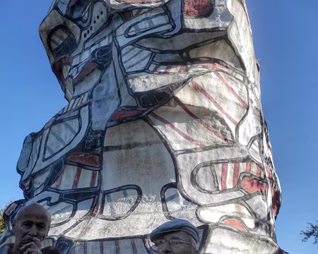 06 Max raconte Dubuffet et la Tour aux Figures, située dans le cycle de l'Hourloupe