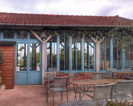 29 Dans le style des guinguettes 1900 du Plessis 