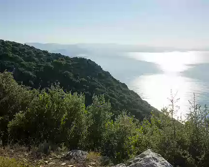 2018_10_26-10_03_34 Au loin la côte grecque, l'Albanie est juste à gauche