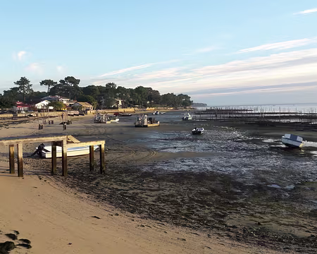 Village du Canon, au petit matin Village du Canon, au petit matin