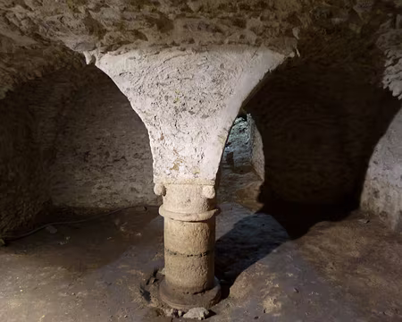 P1090548 Cave templière