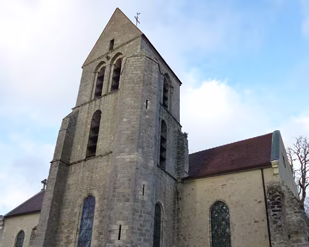 P1090584 Eglise Saint-Quentin de Chamarande, clocher des XIIè-XIIIè s.