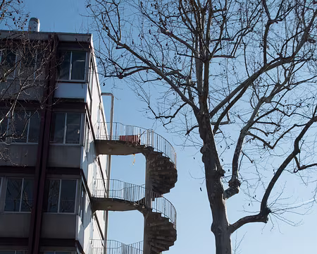 2019_02_15-15_12_50 Fondation Nationale de Gérontologie, un des bâtiments les plus laids de Paris. Créée en 1967 à l’initiative de Pierre LAROQUE, la fondation nationale de...
