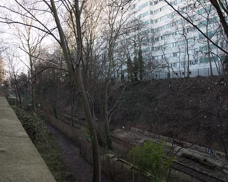 2019_02_15-16_48_13 Voie désaffectée le long du parc Georges Brassens