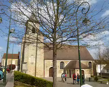P1100334 Eglise Saint-Marcel, XIIè s., Villabé