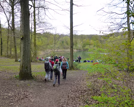P1100316 Arrivée à l'étang du Trou-aux-Gants...