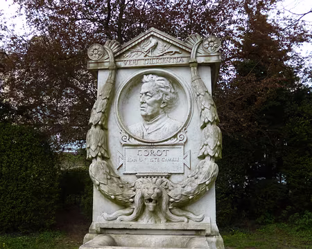 P1100321 Monument en hommage à Corot (1796-1875), peintre impressionniste