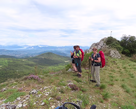 IMG_5913 Sur la crète de Saint-Amant, point culminant des Dentelles de Montmirail