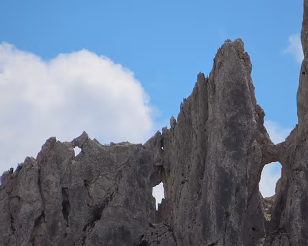 IMG_5944 Trous dans le Rocher du Turc