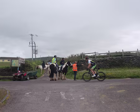 IMG_0289 Randonneurs, cavaliers, cyclistes...