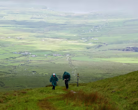 P1050433 Dans la difficile montée du col.