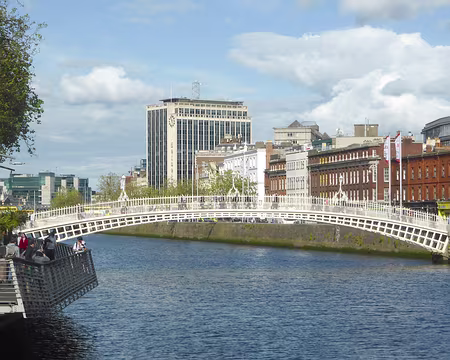P1050676 Dublin, Ha Penny bridge
