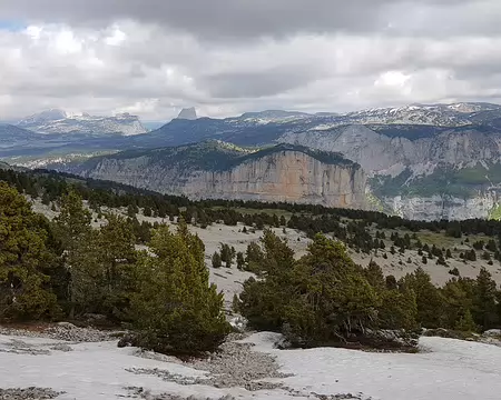 2019_05_26-13_48_49 Le Grand Veymont toujours das les nuages