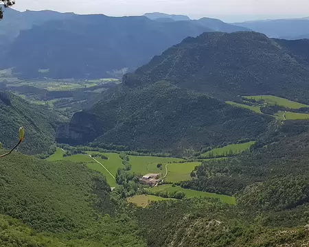 2019_05_26-16_42_58 L'abbaye de Valcroissant