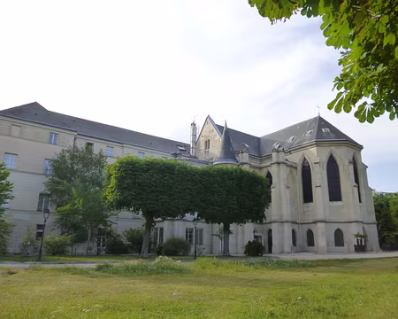 P1110149 Chapelle de l'ancien petit séminaire de Paris
