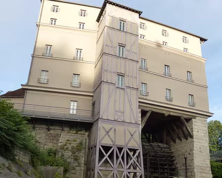 P1110170 Moulin de la Chaussée (XIVè s.), Saint-Maurice