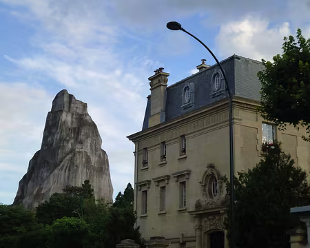 P1110099 Le rocher du parc zoologique