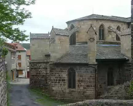 P1090893 Eglise abbatiale romane (XIème siècle) du Monastier sur Gazeille